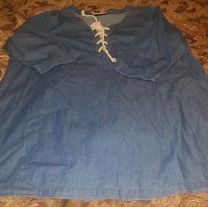 NWT Ladies Light weight denim dress by Nanette Lep